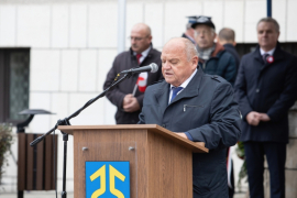 3C6A9472-Exposure-Exposure