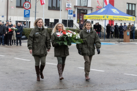 3C6A9612-Exposure-Exposure