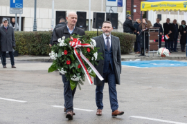 3C6A9670-Exposure-Exposure