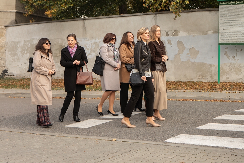 3C6A8195-Exposure