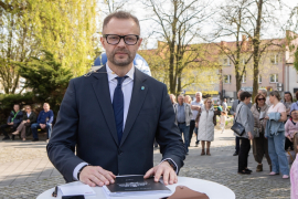 3C6A6357-Exposure-Exposure