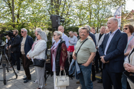 3C6A6450-Exposure-Exposure