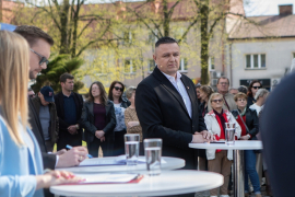 3C6A6469-Exposure-Exposure