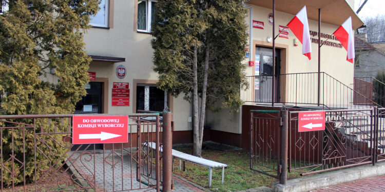 Referendum w Działoszycach. Głosowanie nad władzami czy nad stylem rządzenia?