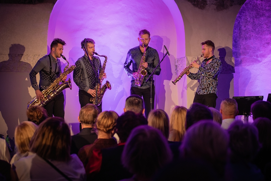 The Whoop Group otworzył Dni Ponidzia w Pińczowie